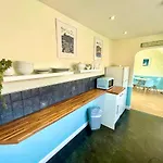 Lighthouse View, One Min From Harbour & Beach * Scarborough