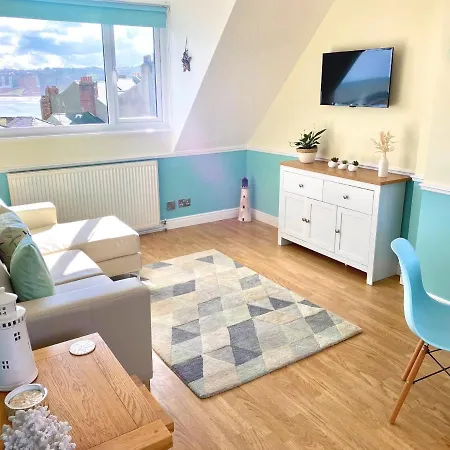 Lighthouse View, One Min From Harbour & Beach Скарборо